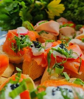 Partyservice Buffet Feiern Events in Haan - Canapés Partyservice Buffet Feiern Events in Haan - Canapés